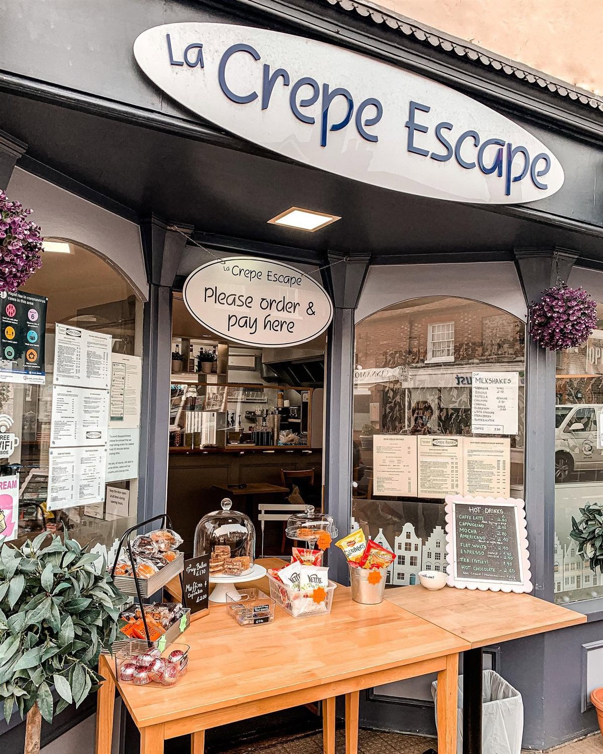 The La Crepe Escape shopfront on Princes Risborough High Street
